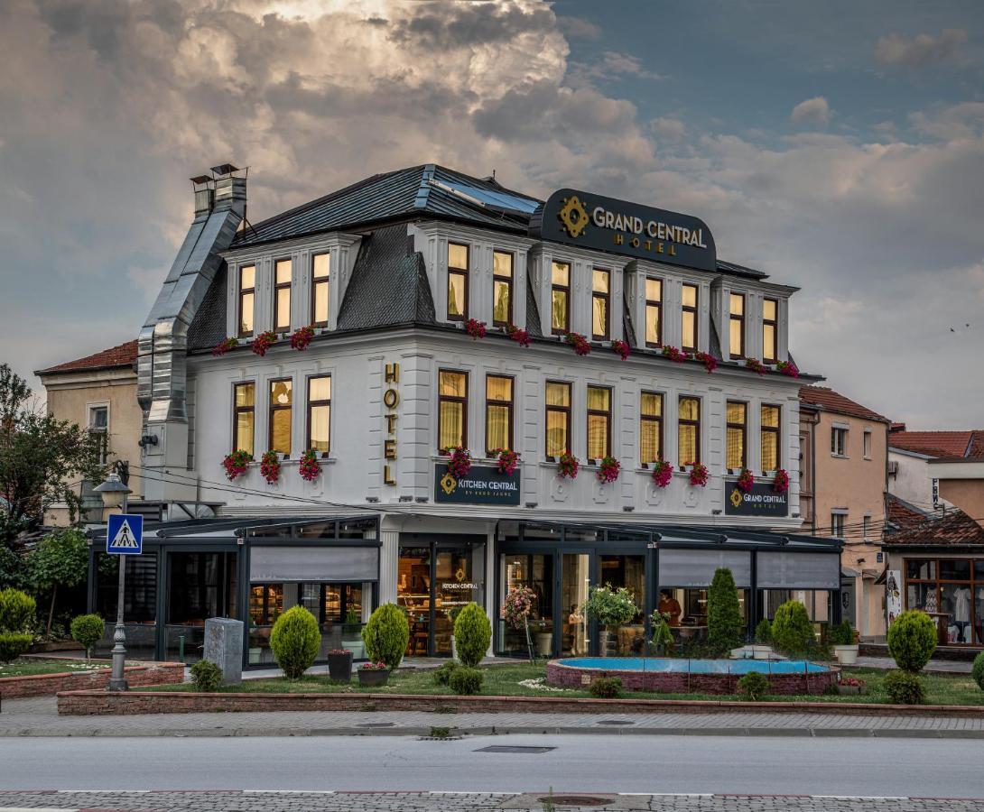 Grand Otel